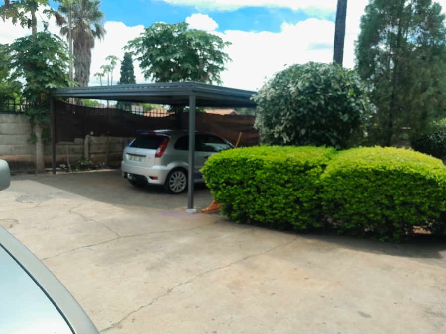 3 Bedroom Property for Sale in Rustenburg Central North West